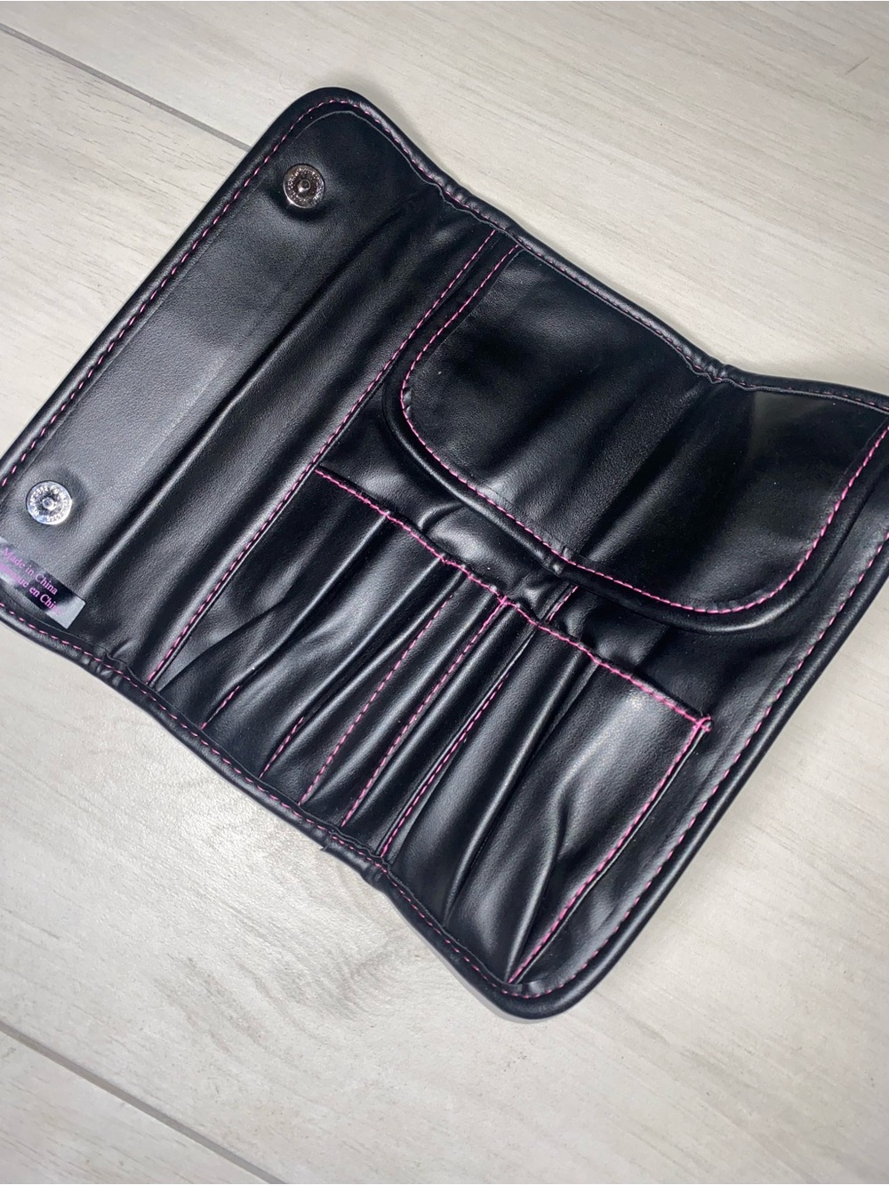 Mary Kay Black Makeup Brush Roll with Pink Stitching